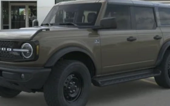 2025 Ford Bronco — illustrative photo of listing pricing context